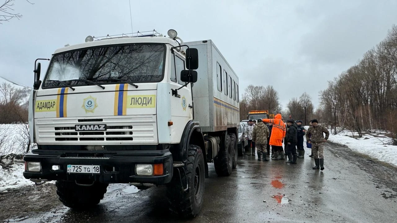 В селе Соловьево вода пошла на спад » Новости Усть-Каменогорска и ВКО  свежие на сегодня | ALTAINEWS