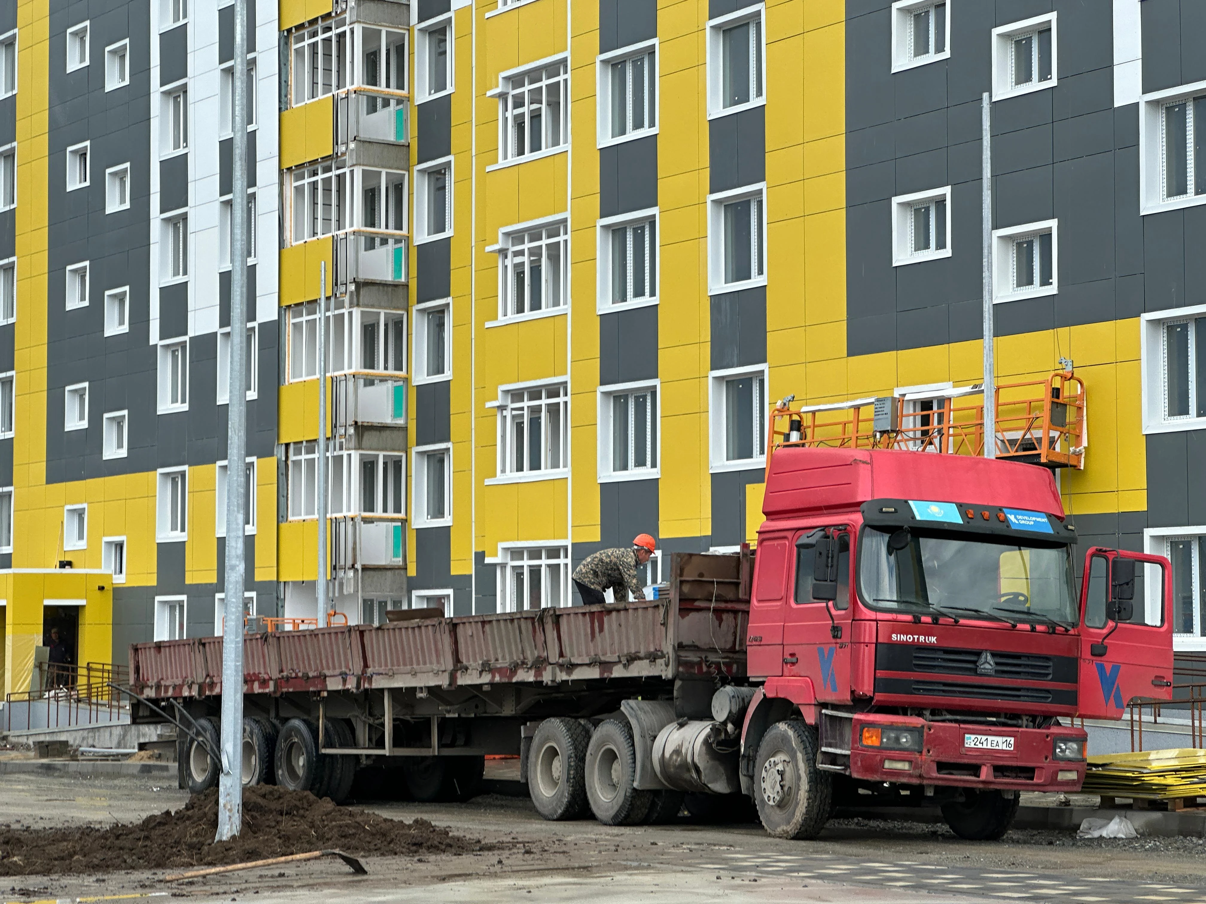 В Усть-Каменогорске завершается строительство еще двух многоэтажных домов »  Новости Усть-Каменогорска и ВКО свежие на сегодня | ALTAINEWS